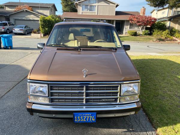 1987 Dodge Caravan le, minivan, low miles, excellent condition, -... for sale in San Mateo, CA – photo 4