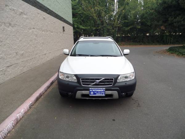 2007 Volvo XC70 AWD Wagon -One Owner - 85,468 Actual Miles! - cars &... for sale in Corvallis, OR – photo 3