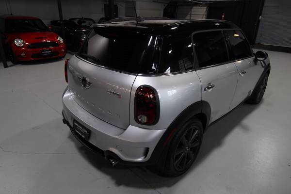 2014 MINI COOPER COUNTRYMAN S Auto CRYSTAL SILVER Awesome Shape 124k... for sale in Seattle, WA – photo 3