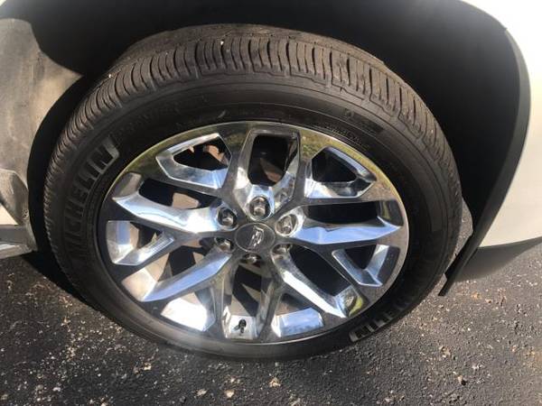 2017 Cadillac Escalade Luxury 4WD for sale in Flint, MI – photo 7