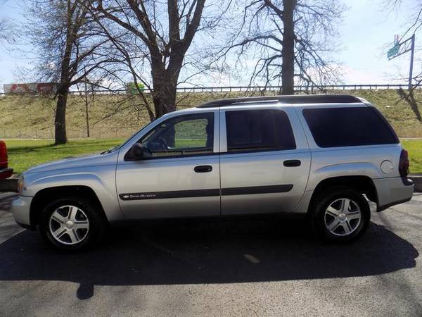 2004 Chevrolet Chevy TrailBlazer 4dr 4WD EXT LS - - by for sale in Norton, OH – photo 3