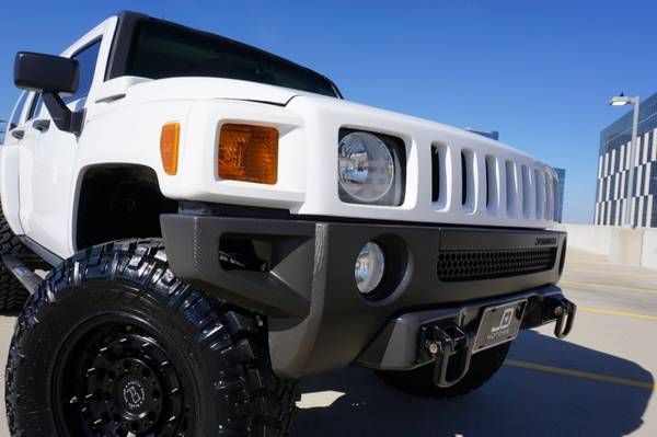 2006 HUMMER H3 Lifted Mods Custom Interior STUNNING - cars & for sale in Austin, TX – photo 11