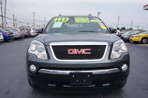 2011 GMC ACADIA ** ALL WHEEL DRIVE * FULLY LOADED ** - cars & trucks... for sale in Louisville, KY – photo 2