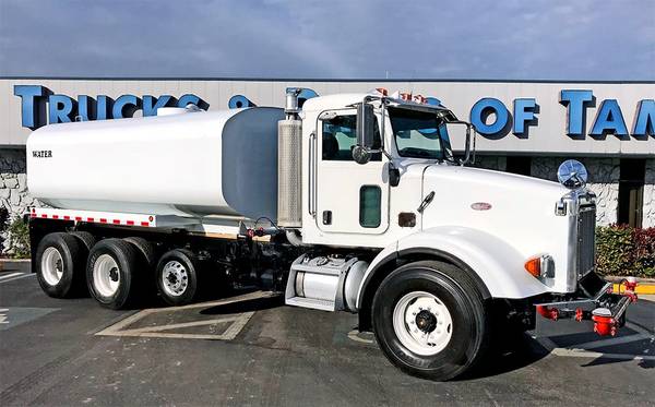 2007 Peterbilt with a NEW 4,000 gallon water tank for sale in TAMPA, FL