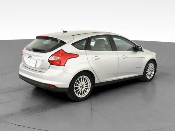 2013 Ford Focus Electric Hatchback 4D hatchback Silver - FINANCE -... for sale in Akron, OH – photo 11