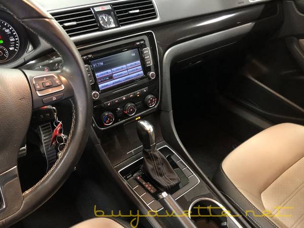 2014 Volkswagen Passat SE - - by dealer - vehicle for sale in Atlanta, GA – photo 12
