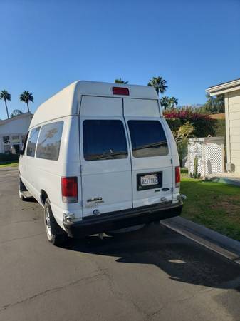 😁2004 , 2013 e250 Ford van EXTENDED 😀 - cars & trucks - by owner -... for sale in Idyllwild, CA – photo 18
