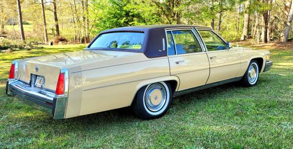 1977 Cadillac Brougham Original 85k miles Mint condition - cars & for sale in Fayetteville, GA – photo 6