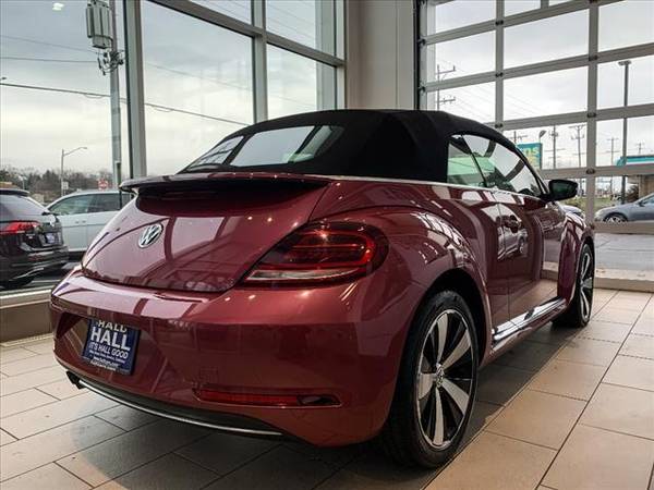 **2017 VW BEETLE CONVERTIBLE PINK EDITION(Rare)1OWNER VW WARRANTY**... for sale in Green Bay, WI – photo 3