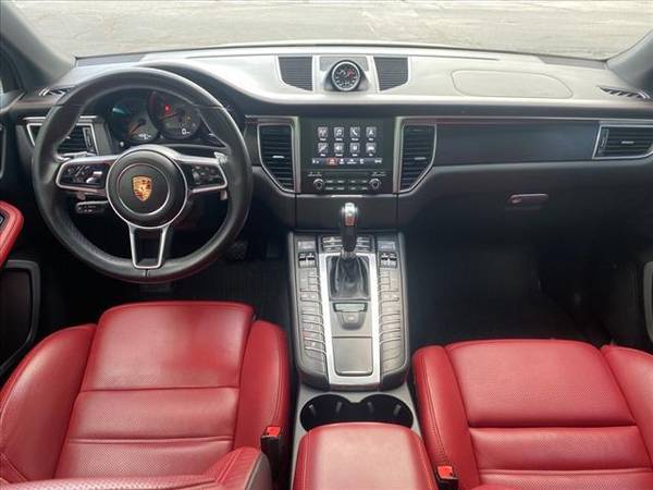 2018 Porsche Macan GTS - SUV - - by dealer - vehicle for sale in Waterford, MI – photo 7