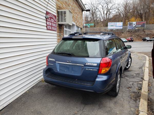 2007 subaru outback - cars & trucks - by dealer - vehicle automotive... for sale in Schenectady, NY – photo 2