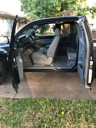 2007 Toyota Tacoma Ext. Cab 4 Doors 4 Cylinders Excellent Condition... for sale in irving, TX – photo 5
