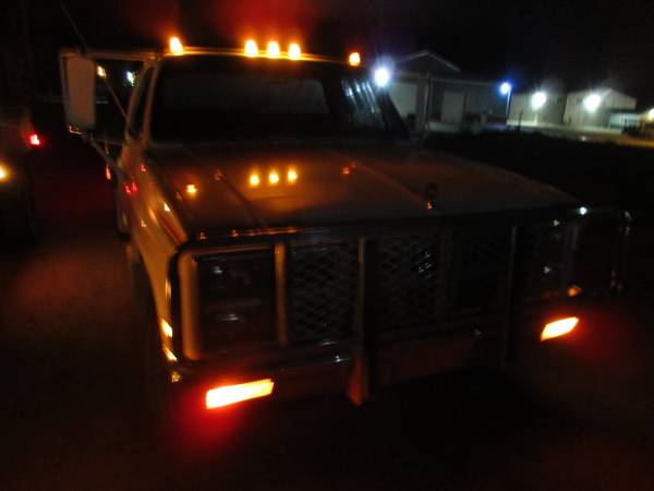 1982 Chevy 3500 & 1988 GMC 3500 1 Ton Trucks for sale in Worland, WY – photo 17