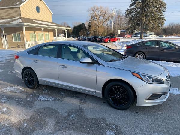 2016 Hyundai Sonata - - by dealer - vehicle automotive for sale in Suamico, WI – photo 3