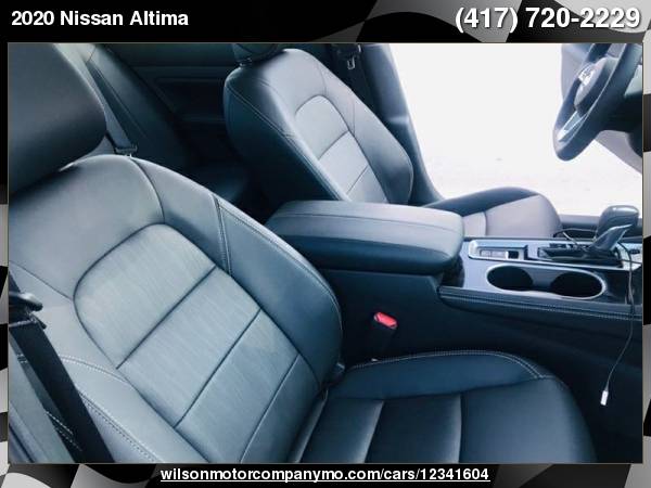 2020 Nissan Altima 2.5 SL Leather Roof back Up Brand New Top dollar... for sale in Springfield, MO – photo 17