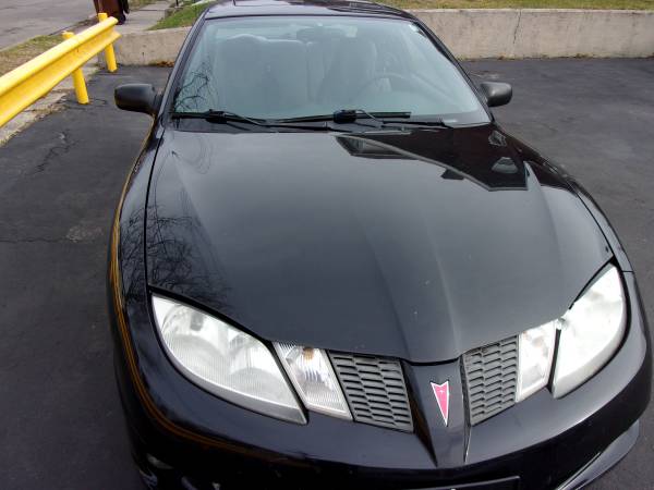 2005 Pontiac Sunfire - cars & trucks - by dealer - vehicle... for sale in Cincinnati, OH – photo 2