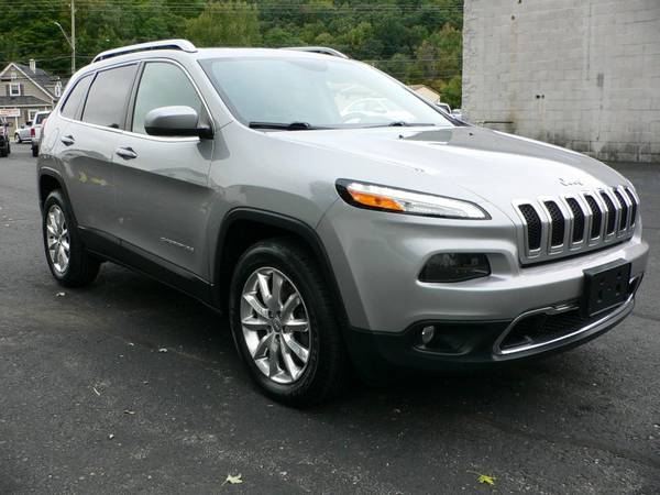 15 Jeep Cherokee Limited, 4cyl, Leather, Sunroof, Nav, Like New! 59K! for sale in binghamton, NY – photo 5