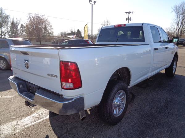 2017 RAM 2500 6.4 HEMI CREW 8Foot Bed RUST FREE - cars & trucks - by... for sale in Loyal, WI – photo 17