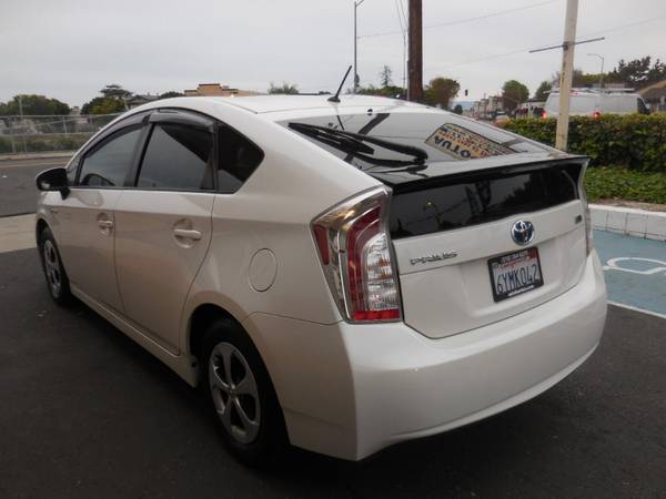 2012 Toyota Prius 4D Hatchback - - by dealer - vehicle for sale in Fremont, CA – photo 6