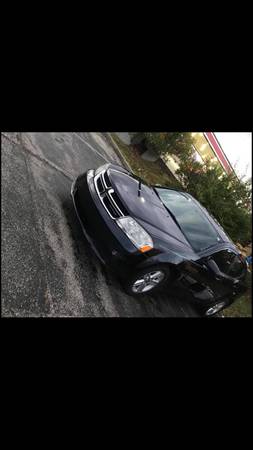 2011 Dodge Avenger - CLEAN - cars & trucks - by owner - vehicle... for sale in Loveland, OH – photo 4