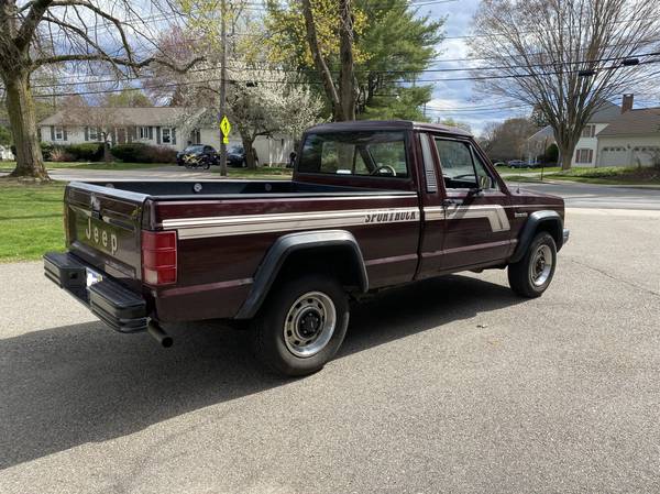 Low miles vintage Jeep Comanche for sale in West Roxbury, MA – photo 4