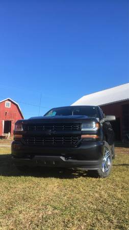 2017 Chevy Silverado 4x4 for sale in Smyrna, TN – photo 4