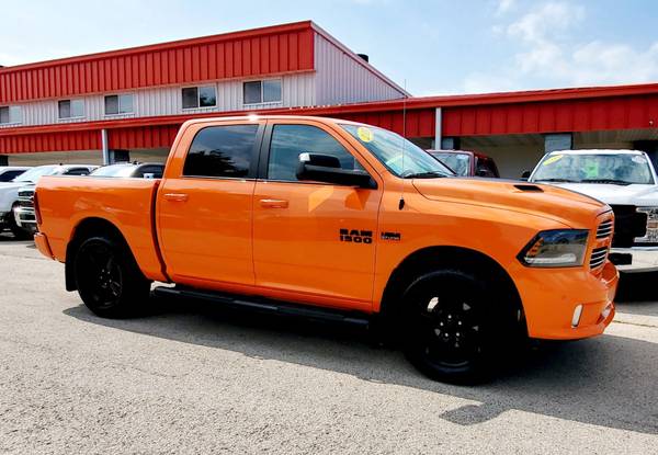 2015 Ram 1500 Sport Crew Cab 4x4 Clean Carfax & 36k Miles! - cars &... for sale in Green Bay, WI – photo 3