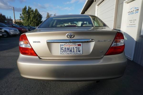 2003 Toyota Camry XLE V6 Auto - cars & trucks - by dealer - vehicle... for sale in Walnut Creek, CA – photo 9