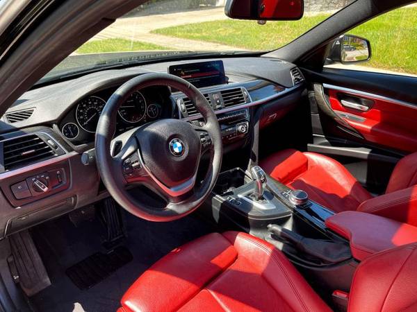 2018 BMW 330i 330i xDrive Sedan - - by dealer for sale in Westbury , NY – photo 2