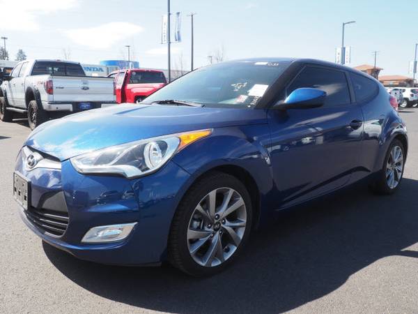 2017 Hyundai Veloster Base - - by dealer - vehicle for sale in Bend, OR – photo 8
