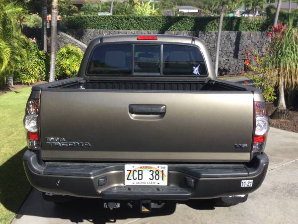 2014 Toyota Tacoma TRD Sport 4x4 Double Cab V6 LOW MILEAGE - cars &... for sale in Kailua-Kona, HI – photo 3
