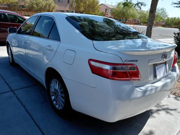 Toyota camry LE ) for sale in Las Vegas, NV – photo 9