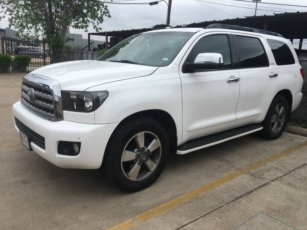2008 Toyota Sequoia Limited 5 7L RWD, White on Tan, Rear DVD, NICE for sale in Garland, TX – photo 2