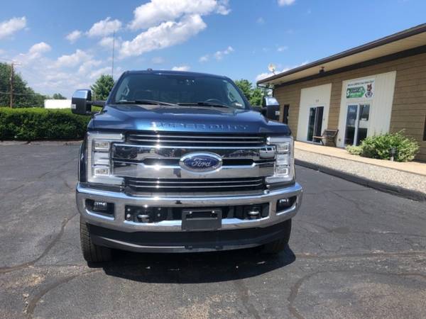 2017 Ford Super Duty F-350 SRW Lariat 4WD Crew Cab 6.7 power stroke... for sale in Kingston, NH – photo 3