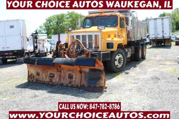 2004 STERLING L8500 77K 1OWNER SNOW PLOW / DUMP / COMMERCIAL TRUCK -... for sale in Chicago, IL – photo 3