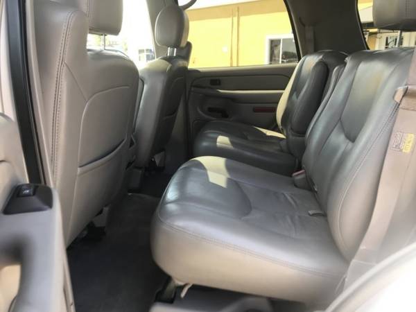 2005 Chevrolet Tahoe Lt heated Leather 3 rows of seating for sale in Wheat Ridge, CO – photo 10