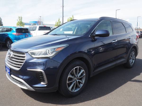 2017 Hyundai Santa Fe SE - - by dealer - vehicle for sale in Bend, OR – photo 8