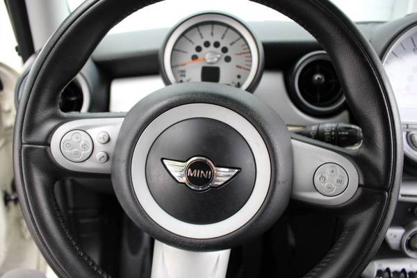 2010 MINI Cooper Hardtop 2 door Automatic 37 mpg - cars & trucks -... for sale in Knoxville, TN – photo 10