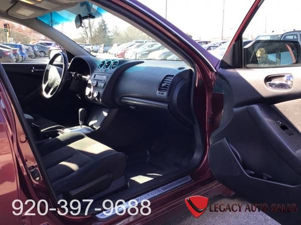 2010 NISSAN ALTIMA 2 5S - - by dealer - vehicle for sale in Jefferson, WI – photo 8
