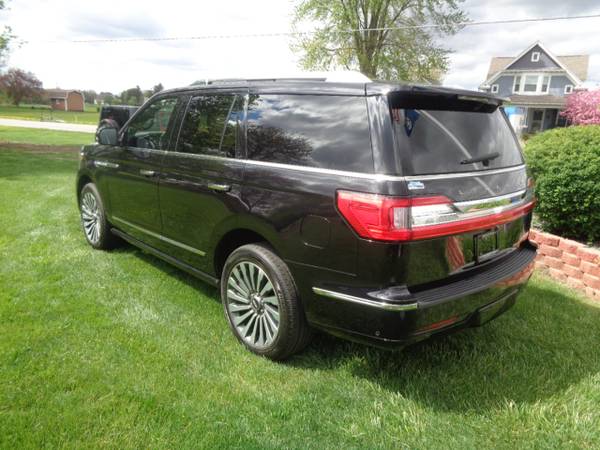 2019 Lincoln Navigator Reserve 4x4 - - by dealer for sale in Frankenmuth, MI – photo 4