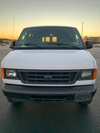 2006 Ford E-250 Van - cars & trucks - by owner - vehicle automotive... for sale in Strongsville, OH – photo 2