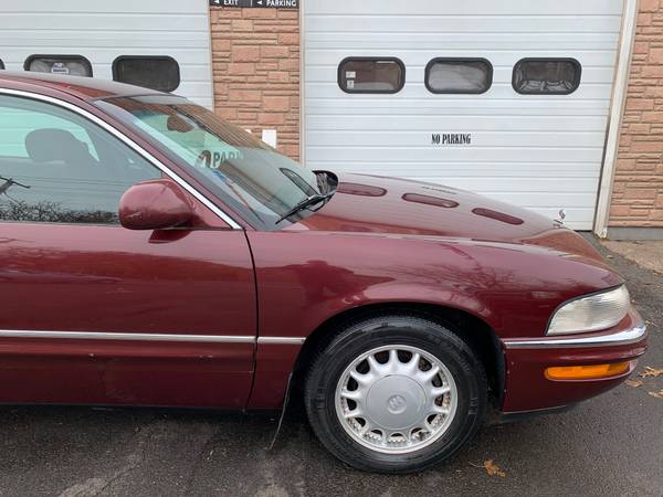 ☼☼ 1998 BUICK PARK AVENUE LOW MILES, CLEAN AND STRAIGHT! - cars &... for sale in West Haven, CT – photo 14