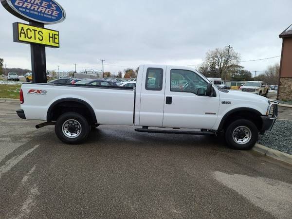 2004 Ford F-250 Super Duty 4dr 4WD LB 6 Speed Manual - cars & trucks... for sale in Faribault, MN – photo 9
