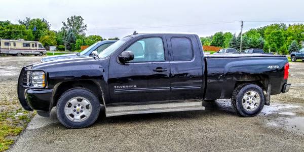 2010 Chevrolet Silverado 1500 - cars & trucks - by dealer - vehicle... for sale in Neenah, WI – photo 2