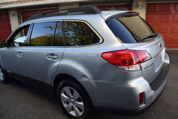 *2012* *Subaru* *Outback* *2.5i Limited AWD 4dr Wagon CVT* - cars &... for sale in Paterson, DE – photo 24