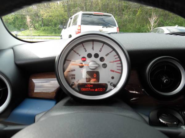 2009 MINI Cooper Hardtop 2dr Cpe S - - by dealer for sale in Roanoke, VA – photo 13