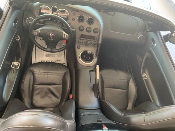 2006 Pontiac Solstice, 5 speed, leather, Warranty/Finance available for sale in Kenosha, WI – photo 10