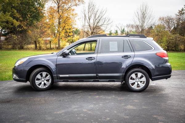 2010 SUBARU OUTBACK LIMITED ROOF LTHR 104,000 MILES 1-OWNER $7995... for sale in REYNOLDSBURG, OH – photo 6