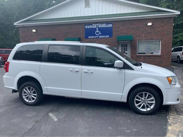 2018 Dodge Grand Caravan SXT handicap wheelchair van - cars for sale in dallas, GA – photo 5