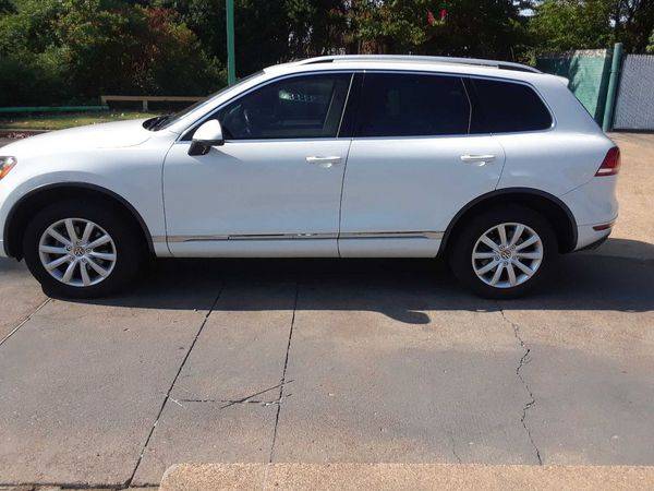 2012 VOLKSWAGEN TOUAREG V6 ***APPROVALS IN 10 MINUTES*** for sale in Memphis, TN – photo 8